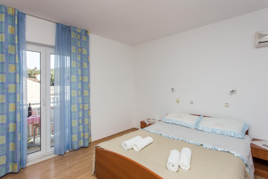 Apartments Mira Млини Екстериор снимка