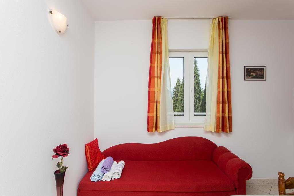 Apartments Mira Млини Екстериор снимка
