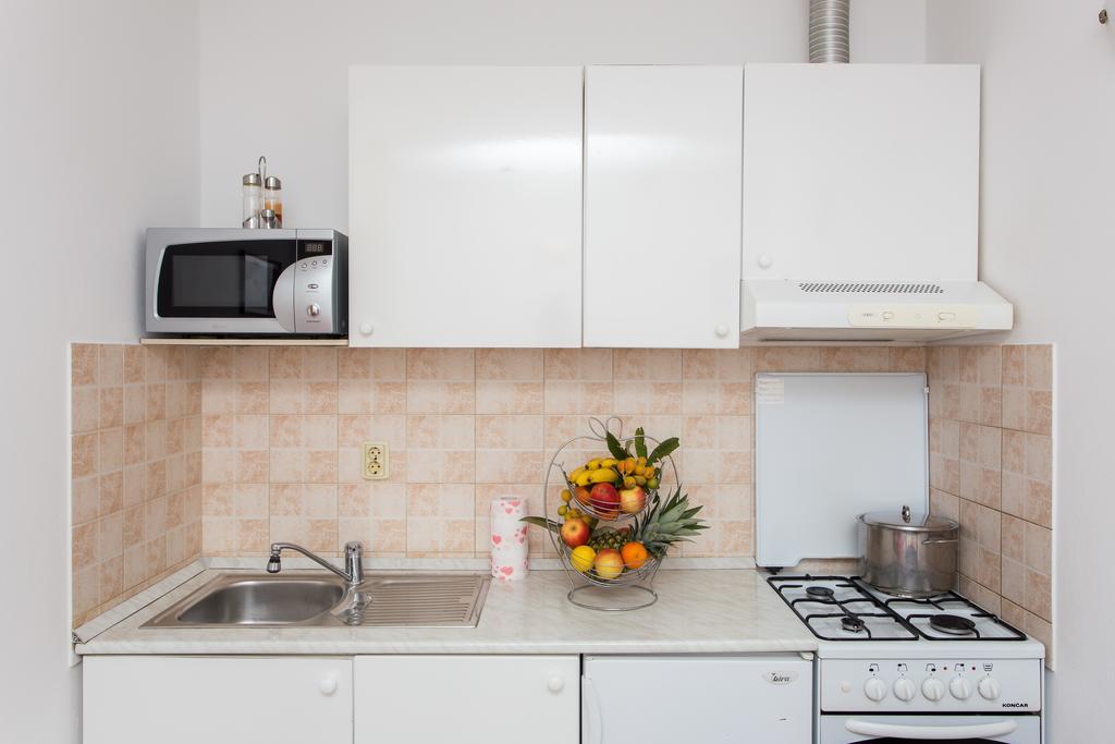 Apartments Mira Млини Екстериор снимка